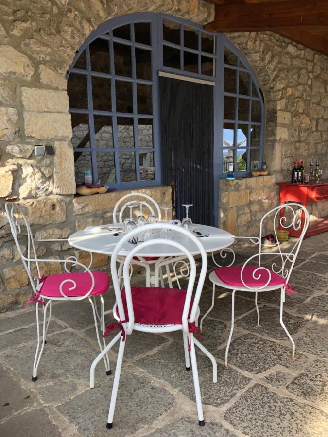 L'Apogee Bed & Breakfast Labeaume Exterior foto